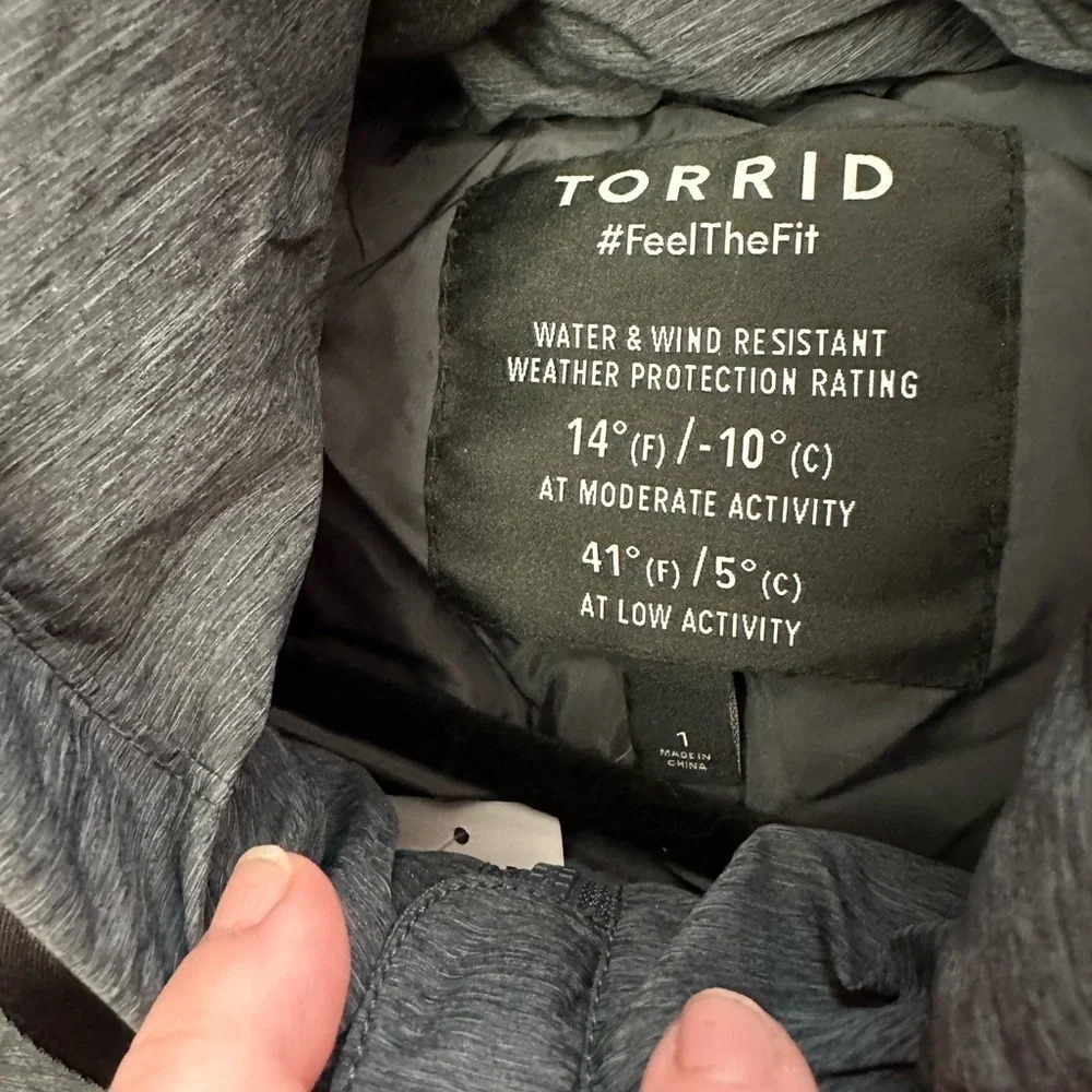 TORRID Longline Hooded Puffer NWT in space dye gray 14/16W - Picture 15 of 15